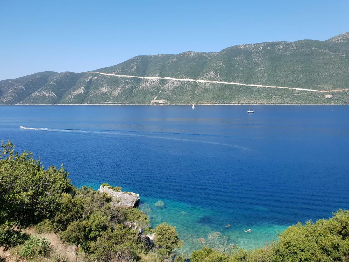 Soul Beach Suites Vassiliki Esterno foto